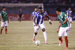Las águilas aztecas se impusieron al combinado de Honduras al minuto 16, la cancha de San Pedro Sula fue partícipe de una acción conjunta la cual Oribe Peralta firmó.