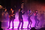 El grupo Shocolate Music reunió a cientos de duranguenses en el Teatro Ricardo Castro para reinterpretar gran parte de los éxitos de Bruno Mars.