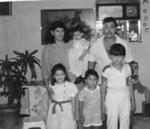 15102017 Gerardo y Ma. Guadalupe con sus hijos, Gerardo, Geraldina, Alejandro y Gerethel Rimada Blanco, en 1986.