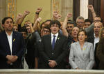 Carles Puigdemont y los legisladores, también expresaron su alegría.