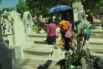 La celebración del Día de Muertos sigue viva en La Laguna.