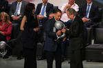 El internacional argentino campeón del mundo, Jorge Valdano, estuvo entre los homenajeados.