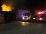 Fue alrededor de las 5:00 horas de este martes que a la línea de emergencias 911 se pidió auxilio reportando el incendio en una maquiladora localizada en la segunda etapa del Parque Industrial en calle Guanaceví 433, esquina con calle Piedras Negras.