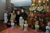 10122017 LA FOTO DEL RECUERDO.  Rosa Isela y Vladimir con sus familiares.