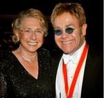 03 de diciembre. Sheila Farebrother | Madre del cantante británico Elton John, a través de su cuenta de Instagram el cantante anunció la muerte de su madre, quien murió a los 92  años de edad.