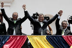 02 de abril. Elecciones | En Ecuador, se celebra la segunda vuelta de las elecciones, Lenín Moreno logra la presidencia.