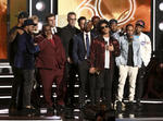 El cantante Bruno Mars se convirtió en la figura de la gala 60 de los premios Grammy a lo mejor de la música en Estados Unidos.