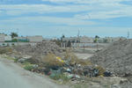 Se acumula. En el fraccionamiento Las Etnias se combinan la basura doméstica, escombros y maleza.