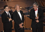 Gary A. Rizzo, Gregg Landaker, y Mark Weingarten recibieron el premio a Mezcla de Sonido.