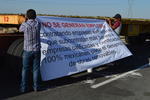 Ejidatarios de San Juan de Villanueva, en el municipio de Viesca, acompañados de representantes de empresas subcontratadas en la construcción del Parque Solar, se manifestaron hoy miércoles por la tarde, acusan corrupción y fraude en el proyecto.