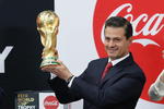 El trofeo llegó a tierras aztecas como parte de la gira del Trofeo de la Copa del Mundo.