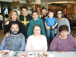 Yolanda, Mariano, Mónica, Mariza, Nadia, Víctor, Cristian Jr., Alondra e Isabela.
