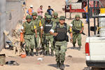 También efectivos del Ejército Mexicano se dieron cita en el lugar para activar el plan DN-III y descartar alguna situación de mayor riesgo.
