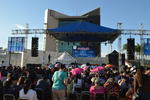 Se realizó el festival musical y cultural "Festejemos a las Mamás de Torreón" en la explanada de la Plaza Mayor desde las siete de la tarde del miércoles.