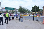Ciudadanos de varias colonias del poniente de Torreón, entre ellas Plan de Ayala, Vista Hermosa, la Moderna y Miguel Hidalgo, iniciaran un bloqueo en una de las principales entradas de la ciudad.