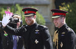 El príncipe Harry llegó a la capilla acompañado por su hermano, el duque de Cambridge.