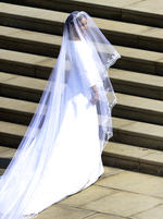 La estadounidense Meghan Markle escogió a la diseñadora británica Clare Waight Keller para su vestido de novia.