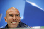 La sonrisa de Zidane se convirtió en un habitual de las ruedas de prensa.