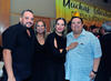 04062018 Jesús G. Sotomayor Garza acompañado de algunos de sus invitados.