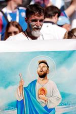 El ídolo Messi se hizo presente en pancartas.