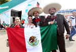 Fiesta tricolor en el Estadio Luzhniki en debut de México