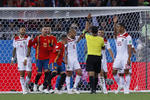 El árbitro de España-Marruecos había marcado fuera de lugar, decisión que revirtió y dio como buena para los hispanos.