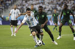 La ferrea defensa de Nigeria repelía los constantes ataques de Argentina.