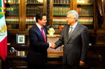 Al finalizar el encuentro, López Obrador dio una rueda de prensa donde detalló lo abordado en la reunión.