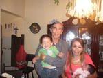 05072018 Alejandra con sus hijos, Paquito y Victoria.