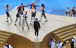 Los estadounidenses Will Smith y Nicky Jam, con la kosovar Era Istrefi, fueron los encargados de ambientar el previo de la final.