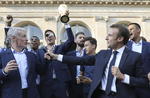 La fiesta en París no paró desde que el domingo levantaron su segundo trofeo mundialista.