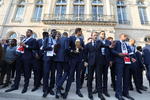 La Selección Nacional de Francia desfiló como campeona del mundo por las calles de París.
