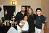 Alejandro con su esposa  Marcela Mancha  y sus hijos  Alex y Romy