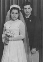 19082018 María Carranza y Raúl Ibáñez el día de su matrimonio
en 1977.