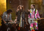 Post Malone junto a Aerosmith y 21 Savage, interpretaron los temas de Rockstar,  Dream On y More!.
