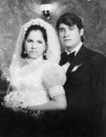 09092018 Irma Burciaga Flores y Ricardo Torres Méndez el día de su
boda el 23 de julio de 1973, hace 45 años.