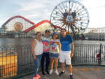 27092018 Jesús y familia en Disney
