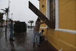 Por otra parte, el municipio de Mazatlán reportó daños menores.