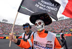 El holandés Max Verstappen corre durante el Gran Premio de México.