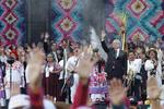 AMLO recibe el Bastón de Mando y da mensaje a México