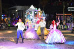 Desfile de Navidad llena de luces a Torreón
