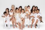 El clan Kardashian publicó una fotografía familiar en el que desearon una feliz Navidad 2018.