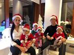 La familia del astro portugués Cristiano Ronaldo compartió su fotografía navideña.