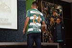 Santos presenta oficialmente a Javier Correa
