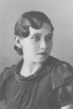 Antonia Cabral de Luna (f) en la década de los 30