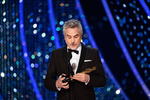 Alfonso Cuarón gana por Roma las categorías a Mejor Película hablada no inglesa, Mejor Fotografía y Mejor Director,