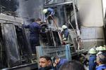 Después de la fuerte explosión, hubo personas que corrieron envueltas en fuego, por los andenes al aire libre, según vídeos difundidos por medios egipcios.