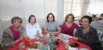 Anahí, Tere Carrillo de la Torre, Norma Muñoz, Yolanda Herrera y Diana Reyes.