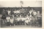 Alumnos de quinto grado de la Escuela Oficial Coahuila en 1976. Foto proporcionada por Francisco Heriberto Amozurrutia Carson. Maestra del grupo, Teresa.