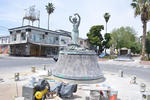 Mudan escultura de Pilar Rioja al centro de la avenida Morelos